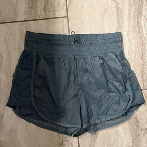 Free people movement active shorts size medium